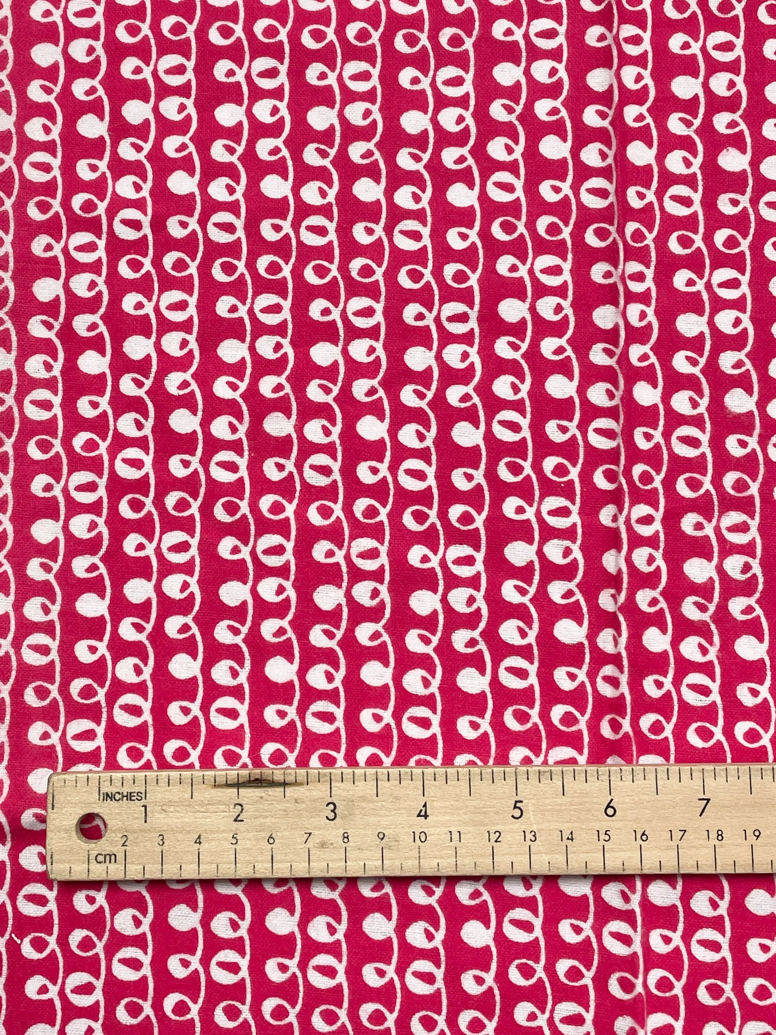 1 3/8 YD Cotton Flannel - Hot Pink with White Squiggles