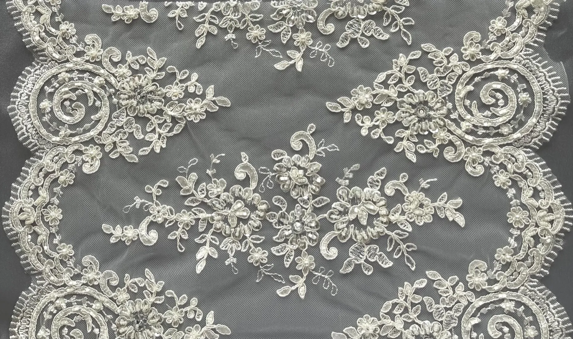 15" Light Ivory Sequined, Beaded & Pearled Alençon Style Galloon Lace Trim