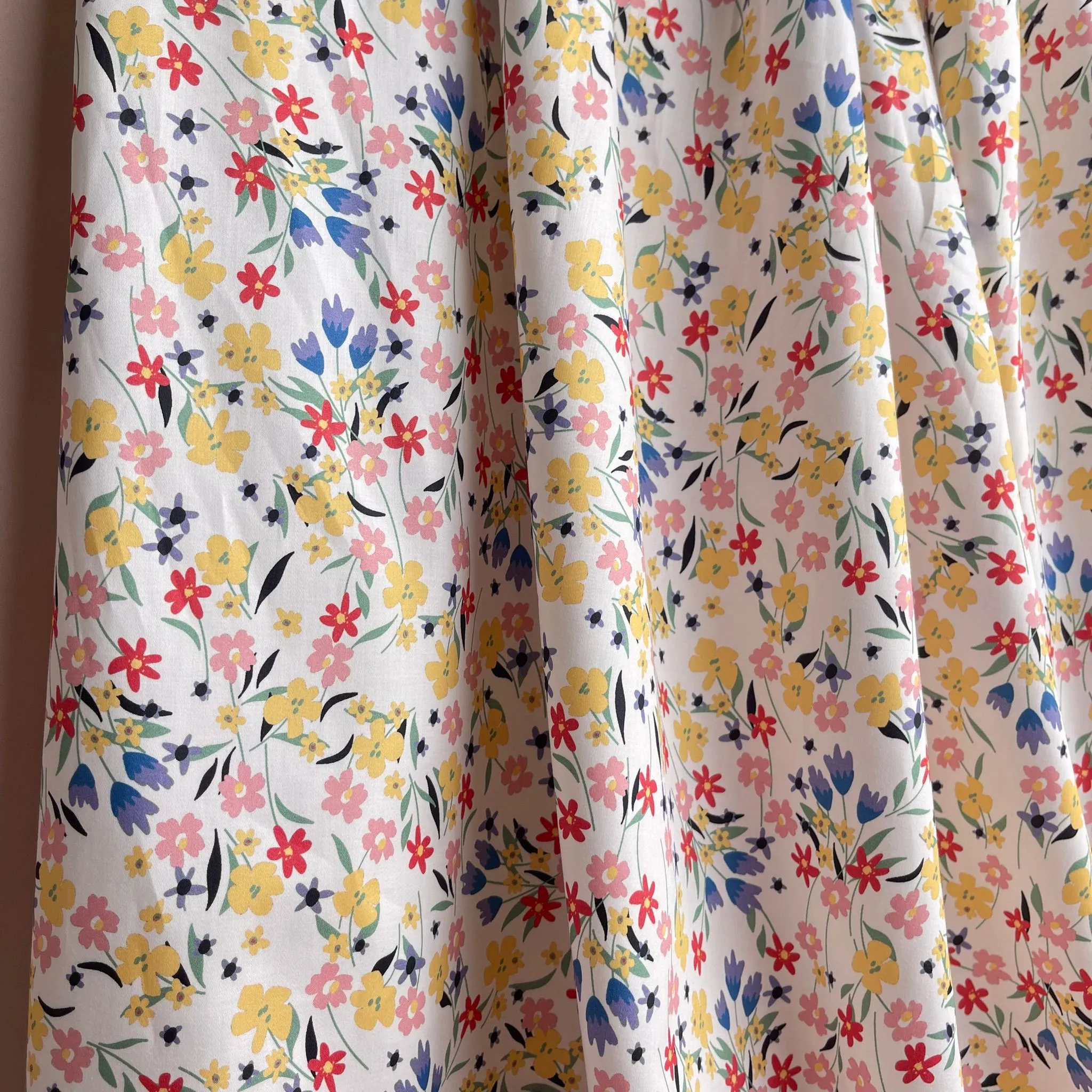 Ditsy Flowers on White Cotton Sateen Fabric