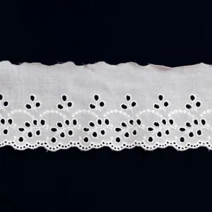 Embroidered Eyelet Edging 5738 White