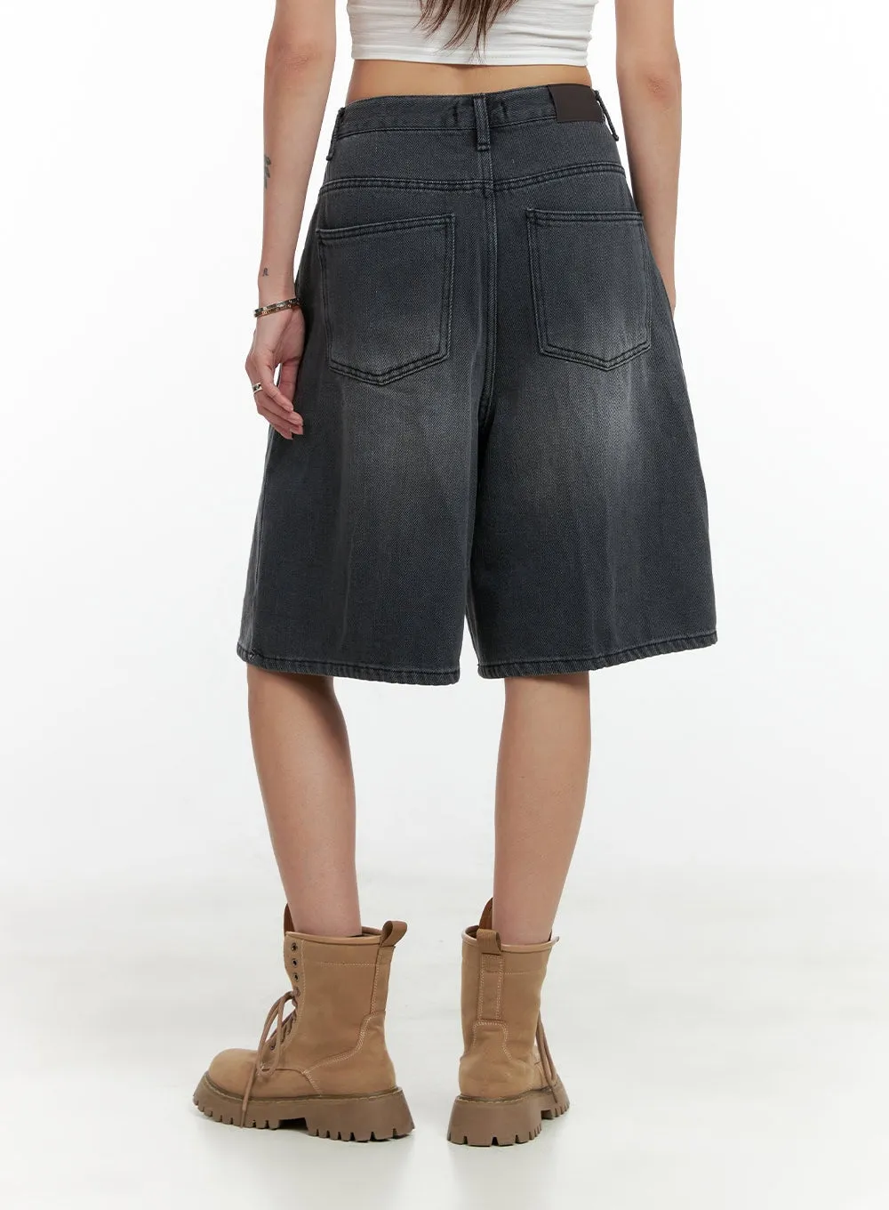 Low Rise Bermuda Jorts CL405