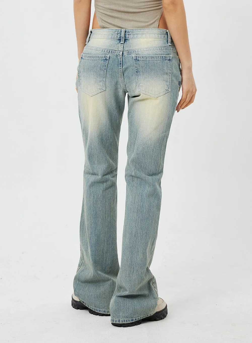 Low Rise Bootcut Jeans CF315