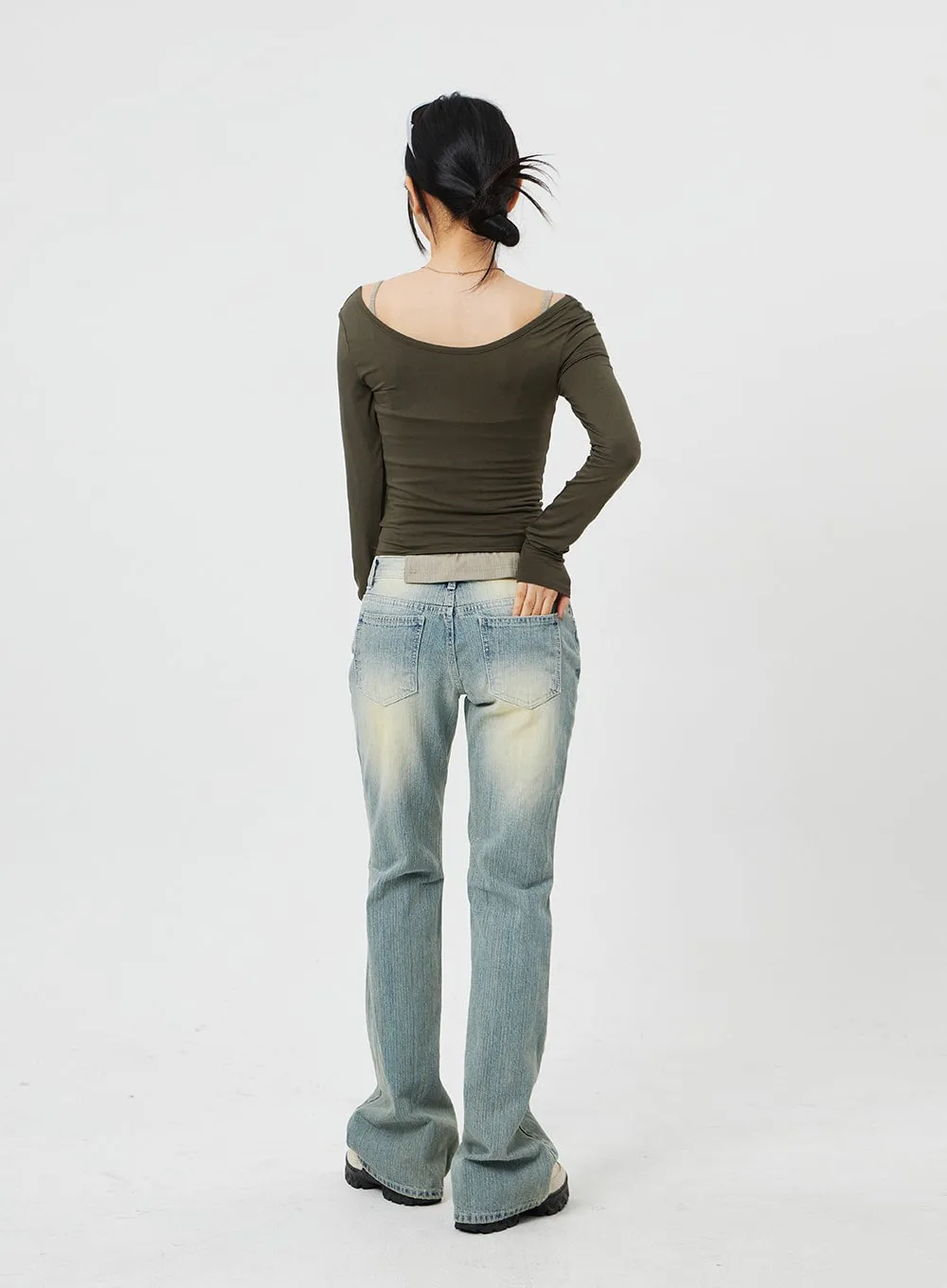 Low Rise Bootcut Jeans CF315