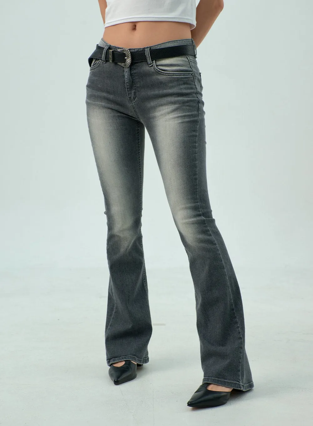 Low Rise Bootcut Jeans CY326