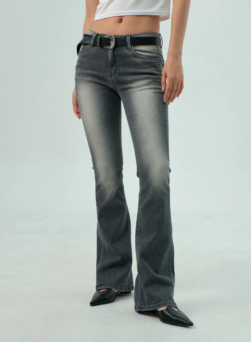 Low Rise Bootcut Jeans CY326