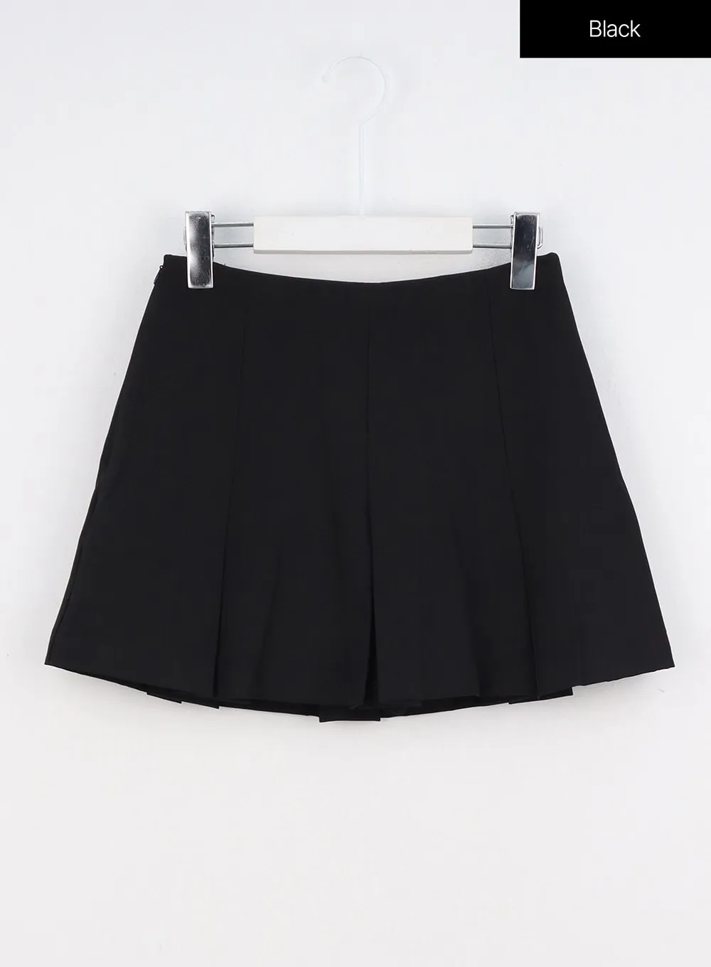 Low Rise Pleated Mini Skirt IO317