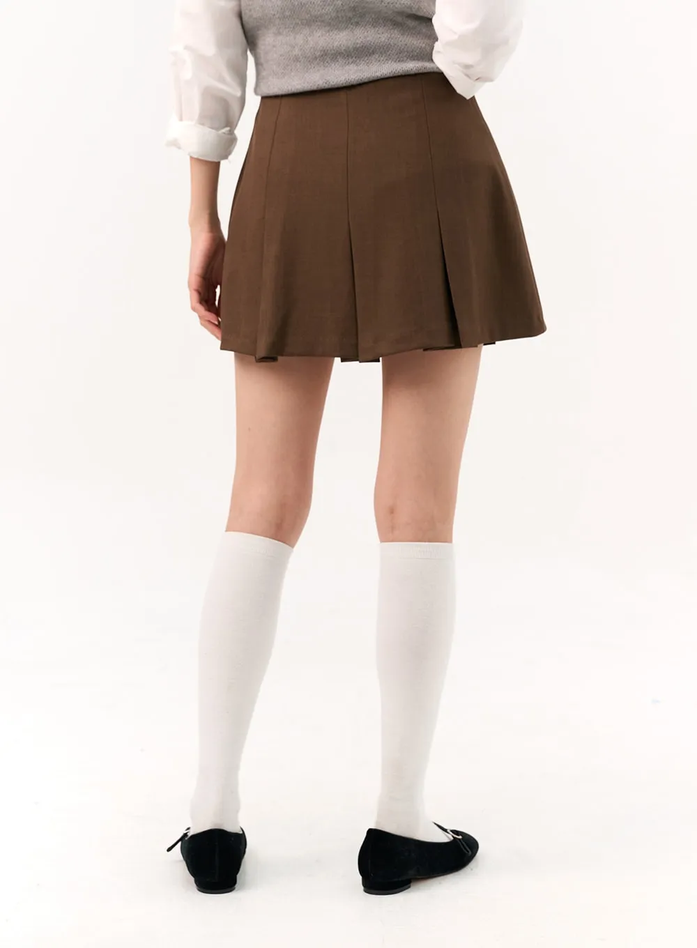 Low Rise Pleated Mini Skirt IO317