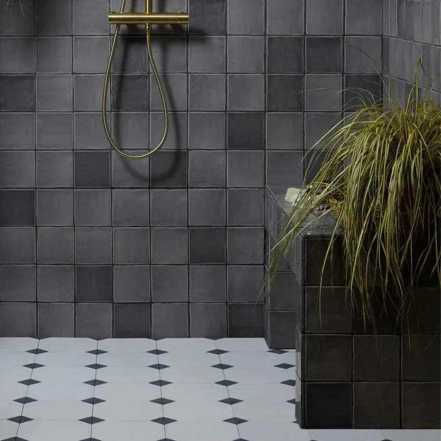 Old Iron Cozar Porcelain Tile