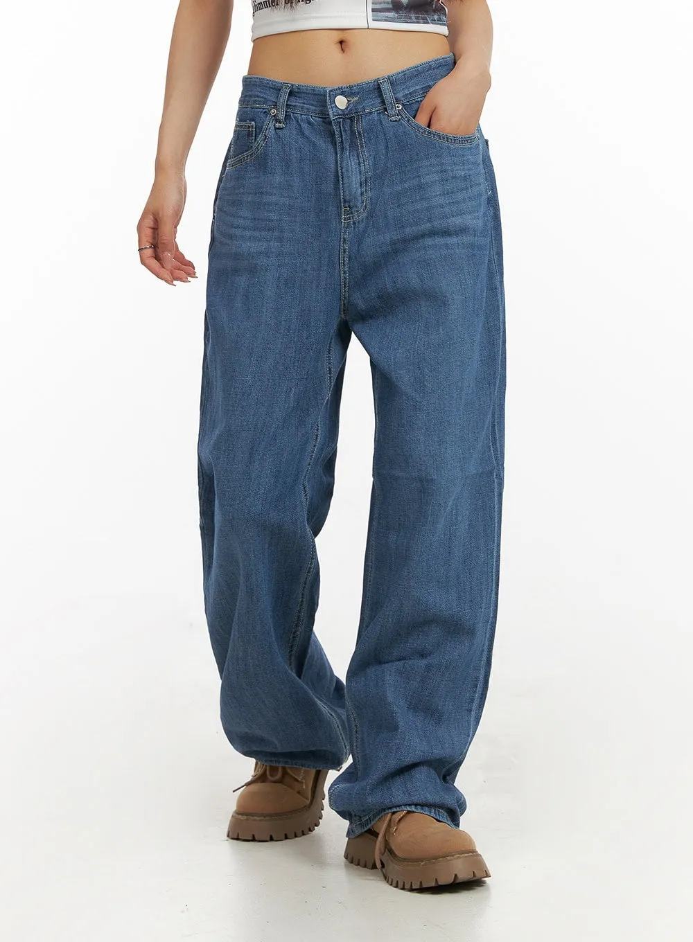 Solid Low Rise Baggy Jeans CY407