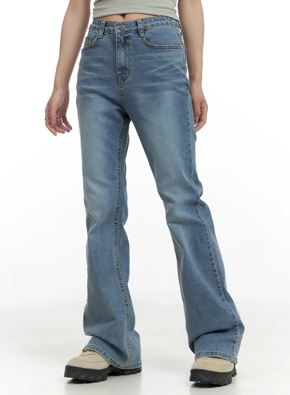 Solid Low Rise Bootcut Jeans CL425