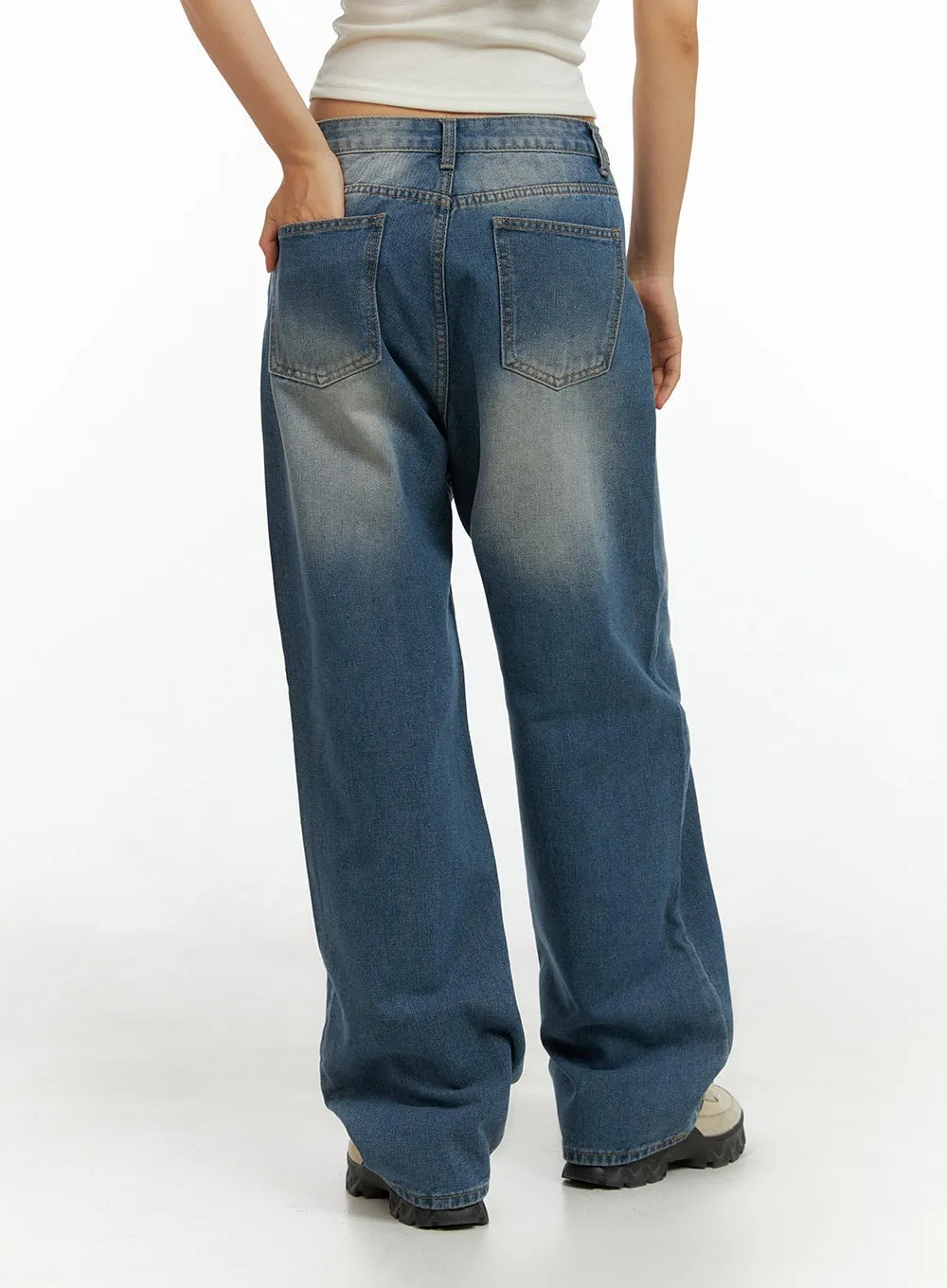 Washed Low Rise Baggy Jeans IL409